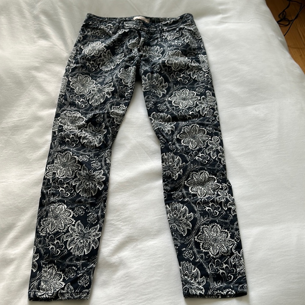 Banana Republic navy and white floral jeans